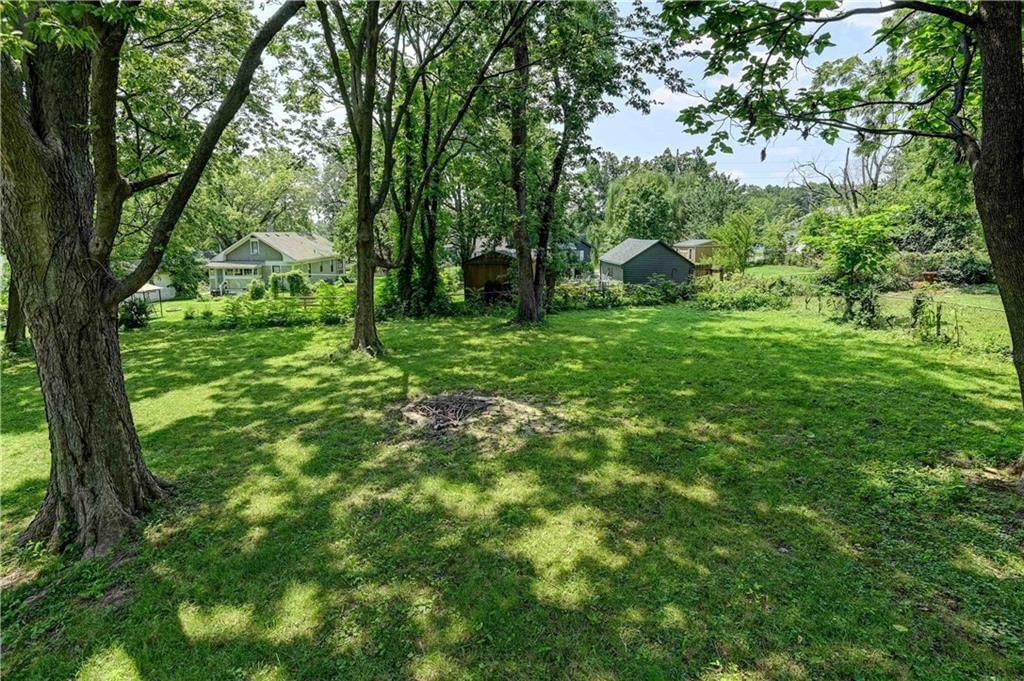 621 E Kansas Avenue — photo 49