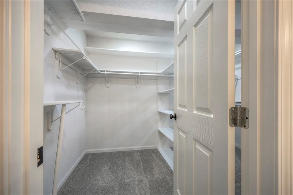 10915 W 177th Terrace — photo 19