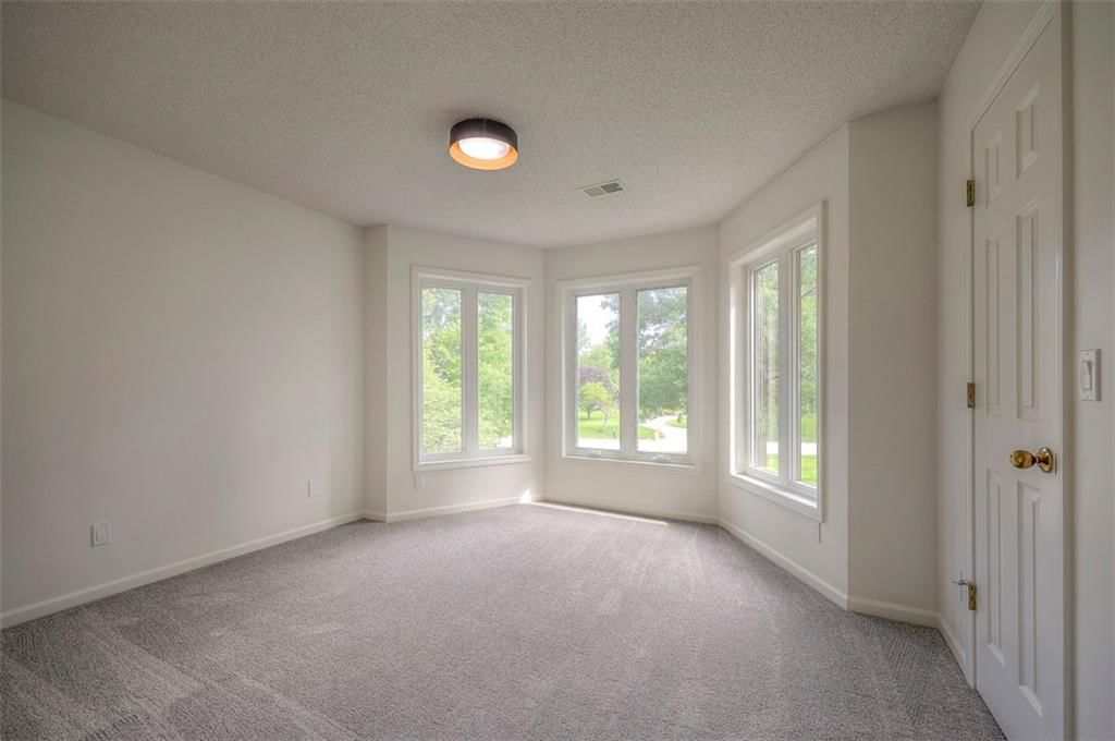 10915 W 177th Terrace — photo 42