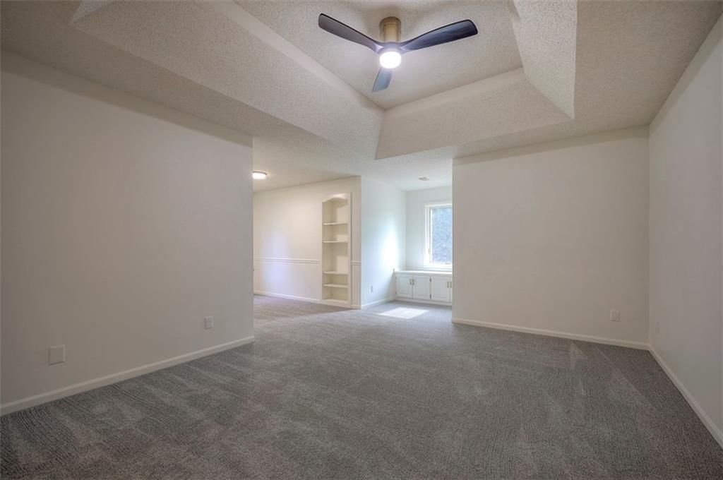 10915 W 177th Terrace — photo 54