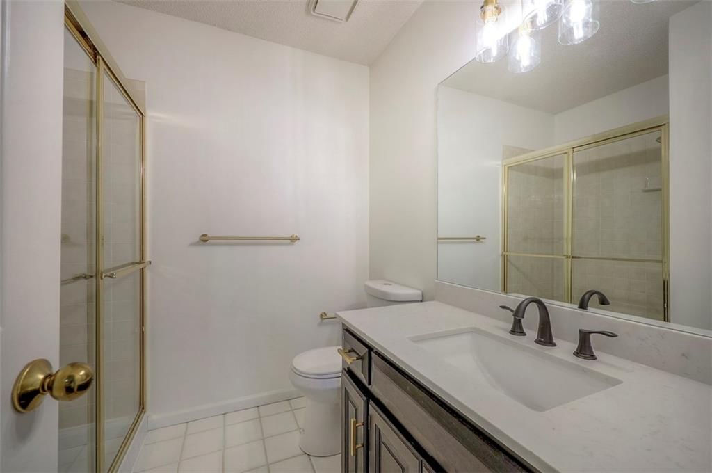 10915 W 177th Terrace — photo 57