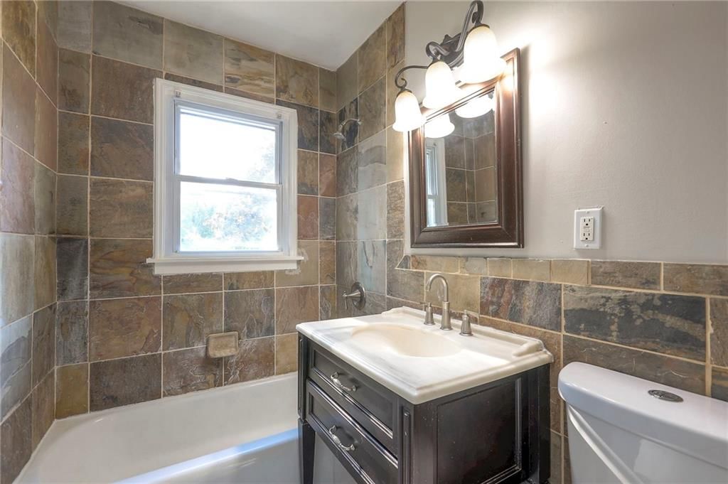 3813 S Main Street — photo 12