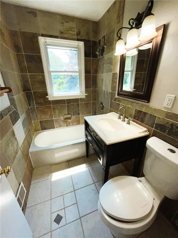 3813 S Main Street — photo 13