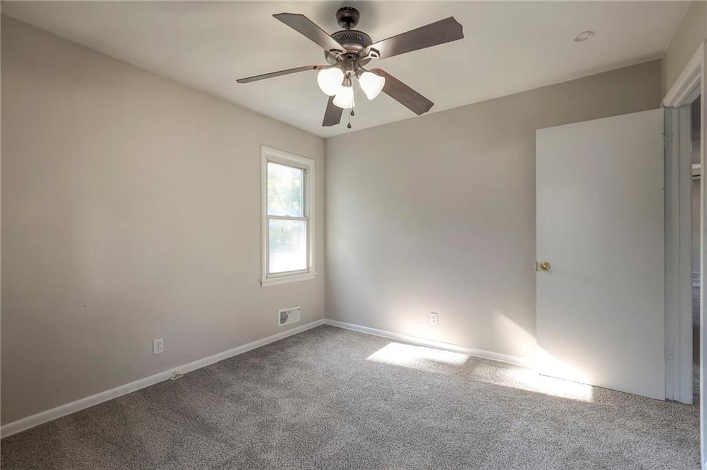 3813 S Main Street — photo 15