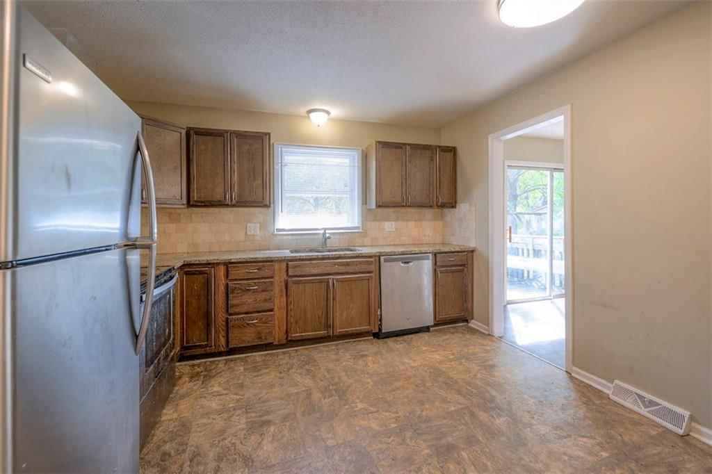 9317 E 84th Street — photo 14
