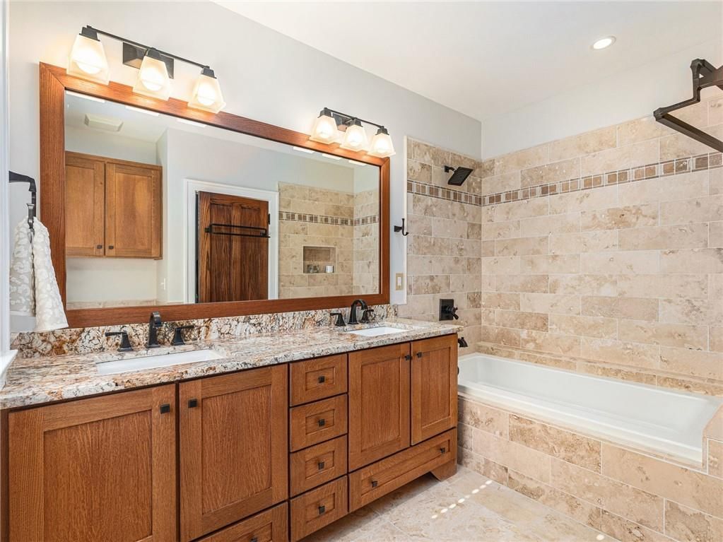 6007 Mcgee Street — photo 31