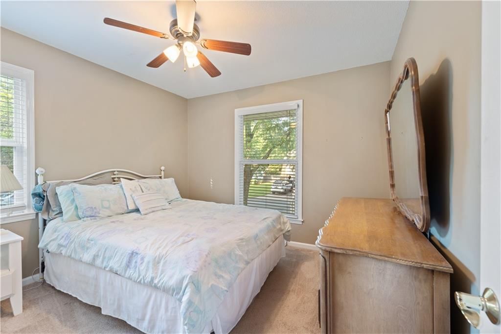1602 S King Avenue — photo 11