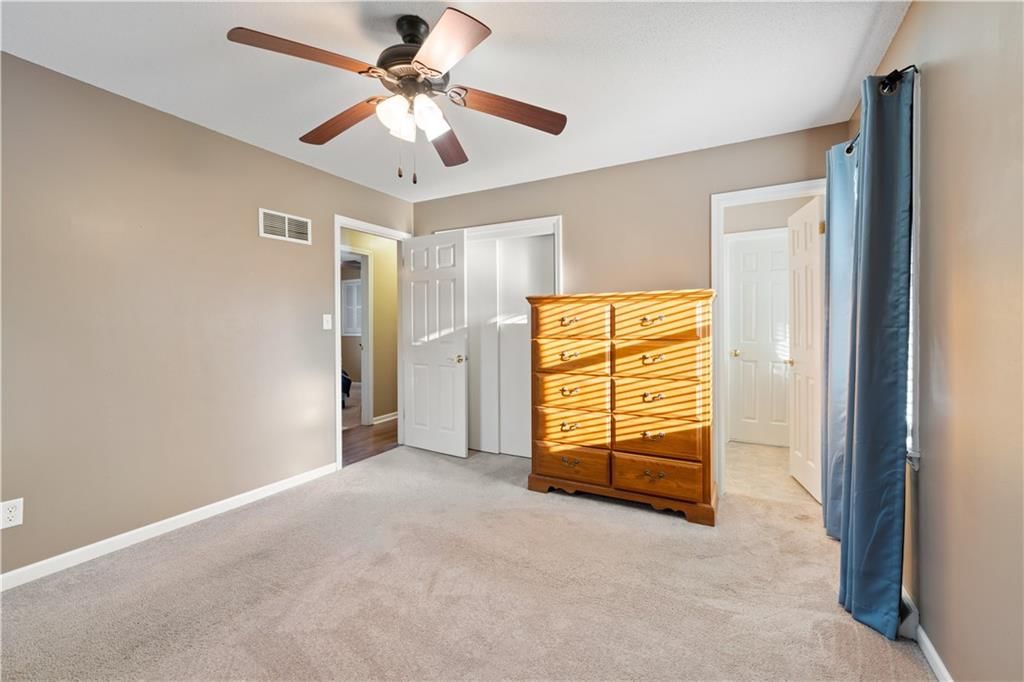 1602 S King Avenue — photo 12