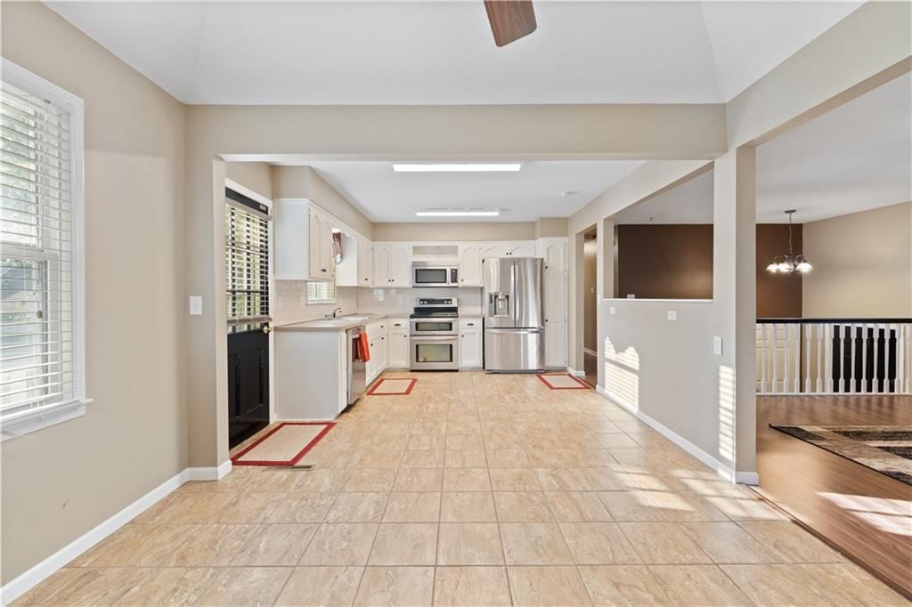 1602 S King Avenue — photo 9