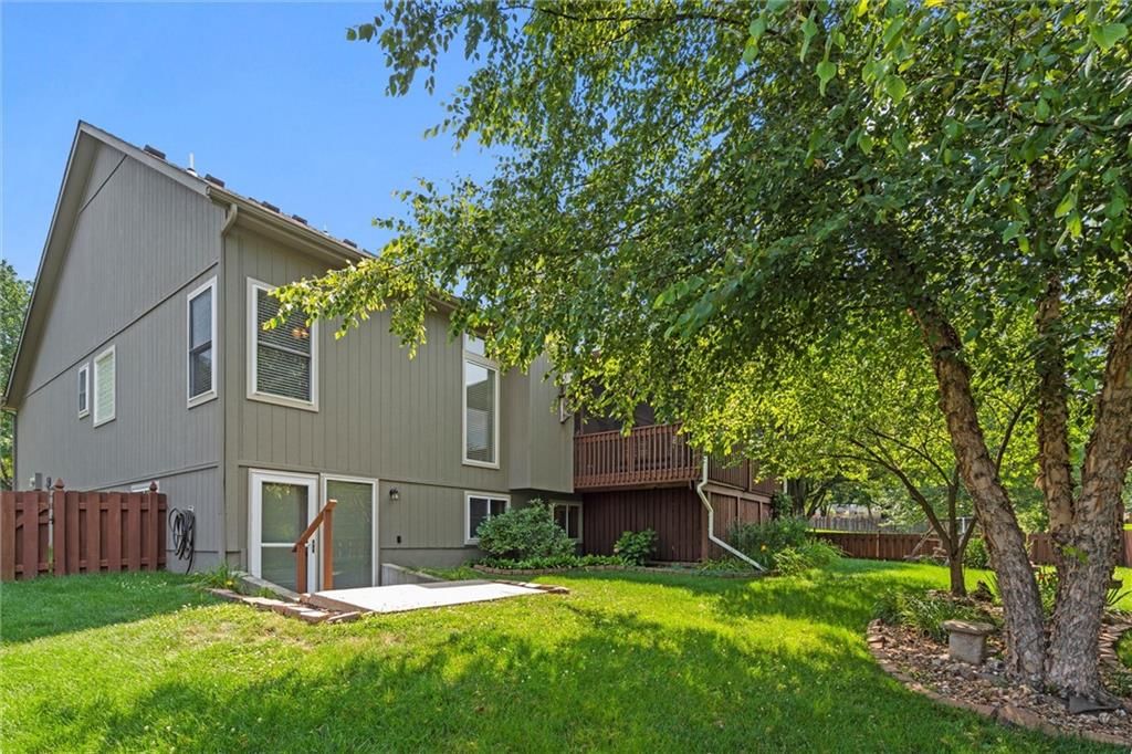 1041 SW Sunflower Drive — photo 36
