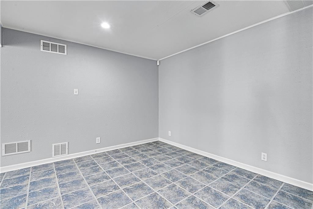 15833 ROSEWOOD Street — photo 29