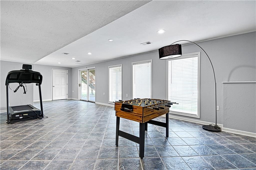 15833 ROSEWOOD Street — photo 36