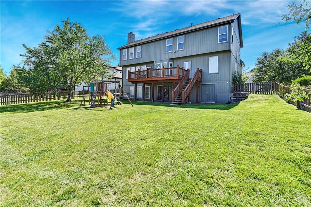 15833 ROSEWOOD Street — photo 47