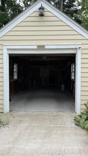 2722 Douglas Street — photo 27