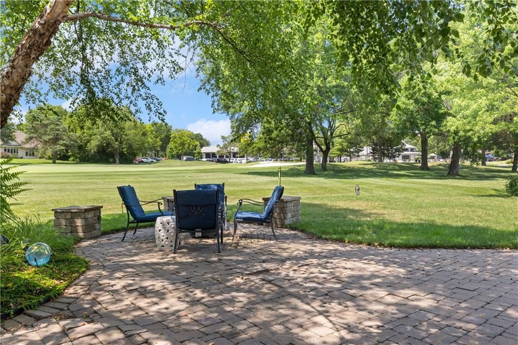 12823 Pembroke Circle — photo 17