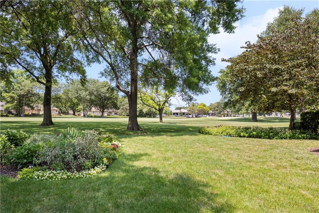 12823 Pembroke Circle — photo 18