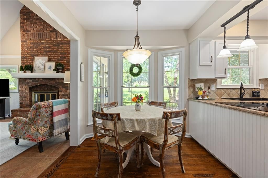 12823 Pembroke Circle — photo 30