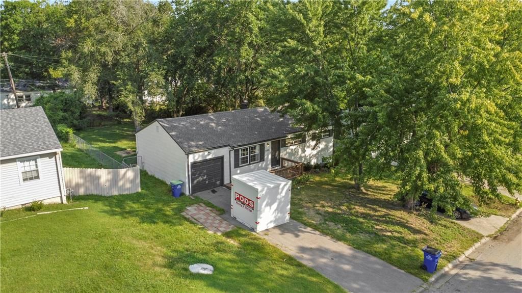 6408 E 149th Terrace — photo 21