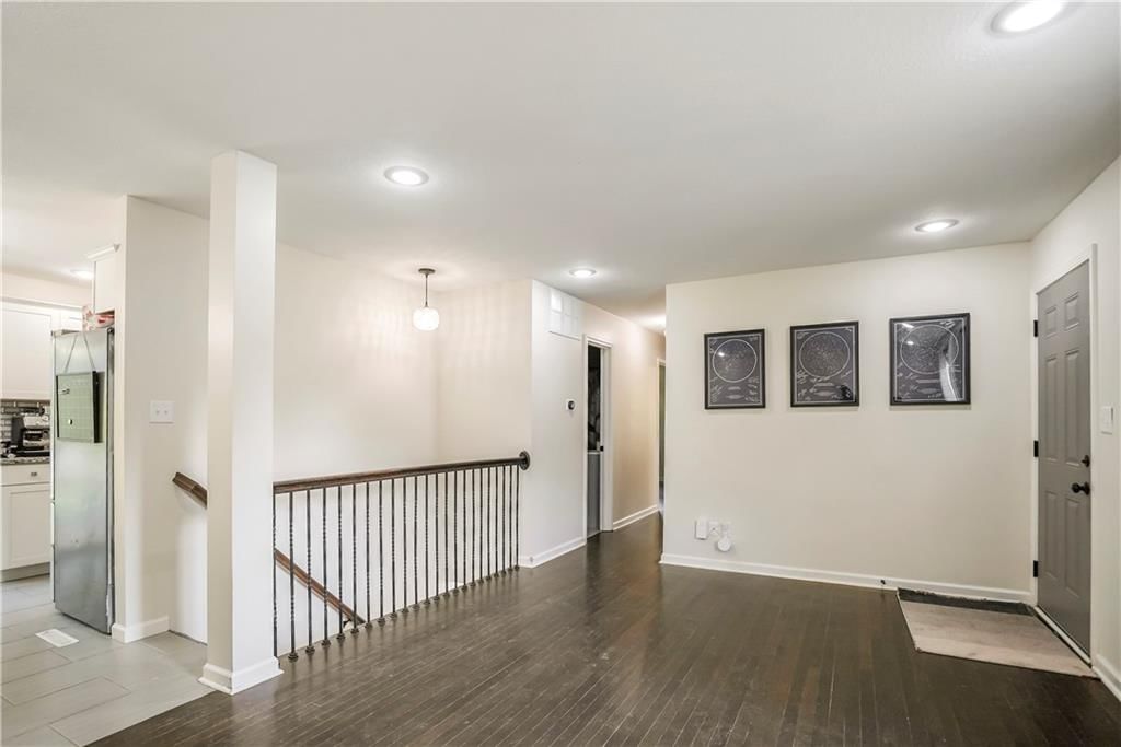 6408 E 149th Terrace — photo 4
