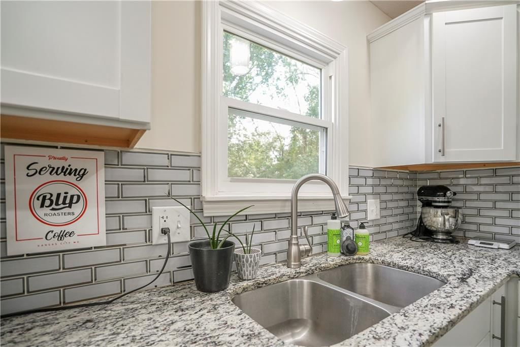 6408 E 149th Terrace — photo 6