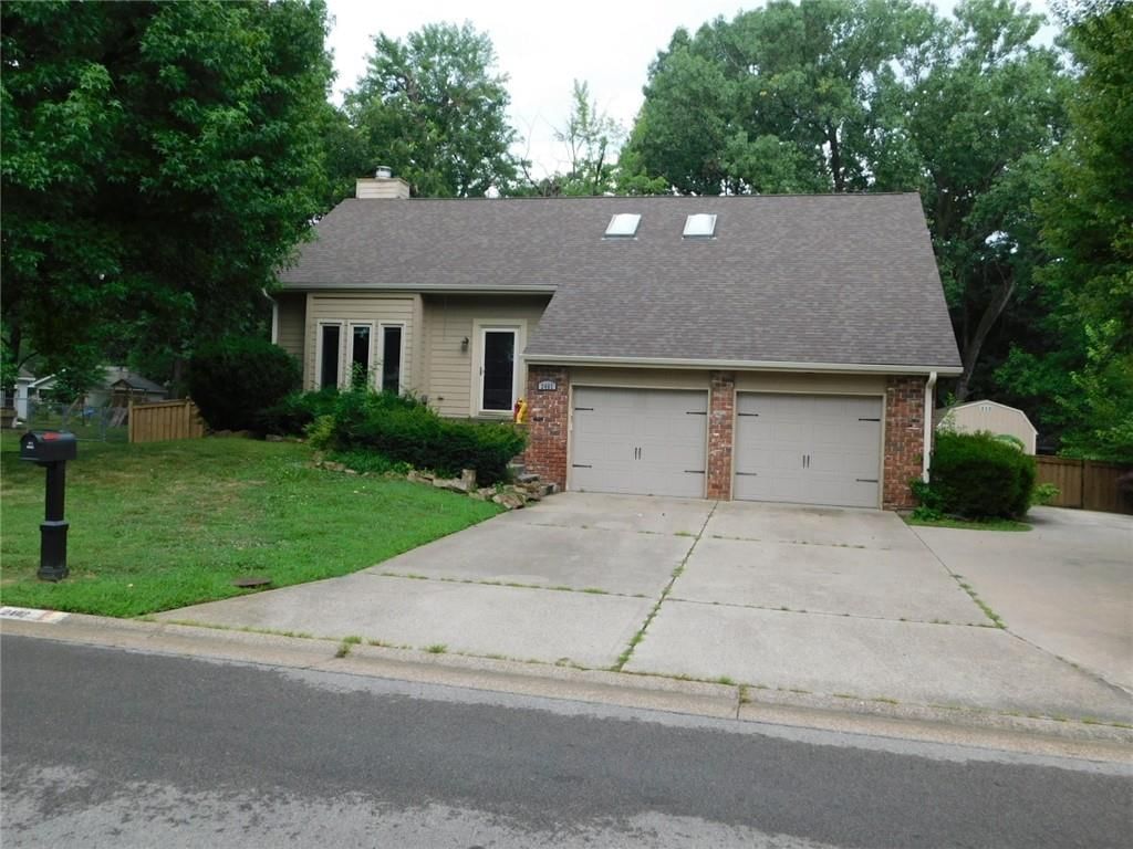 2402 S Stilwell Street, Pittsburg, KS