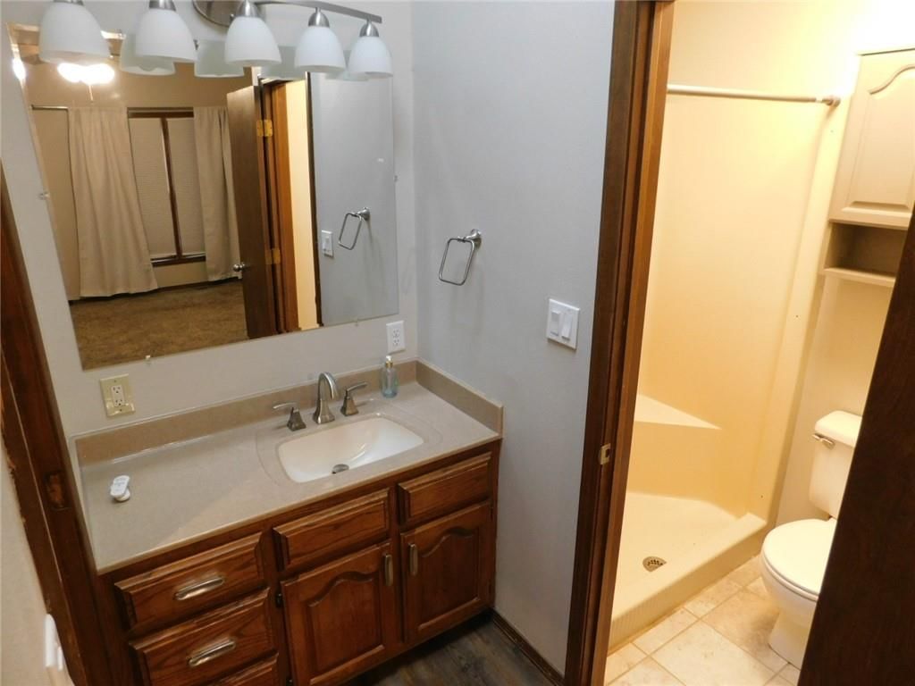 2402 S Stilwell Street — photo 19