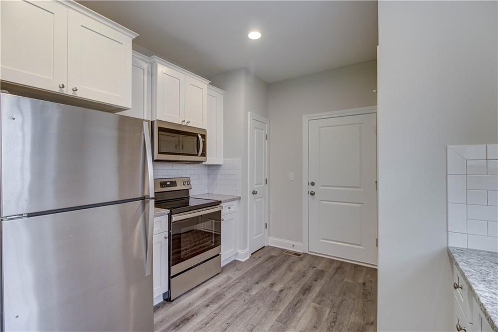 16468 Blair Street — photo 5