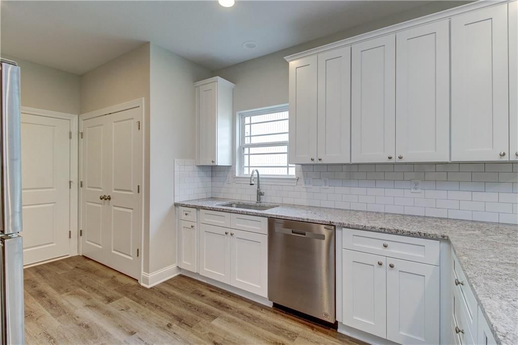 16468 Blair Street — photo 6