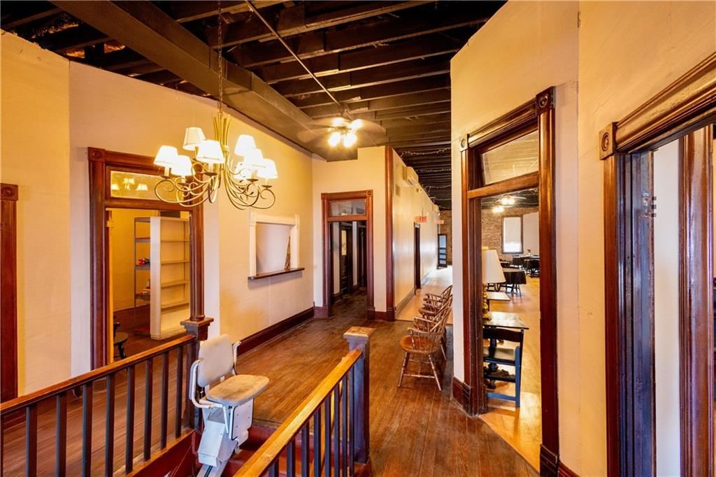 206 N Main Street — photo 31