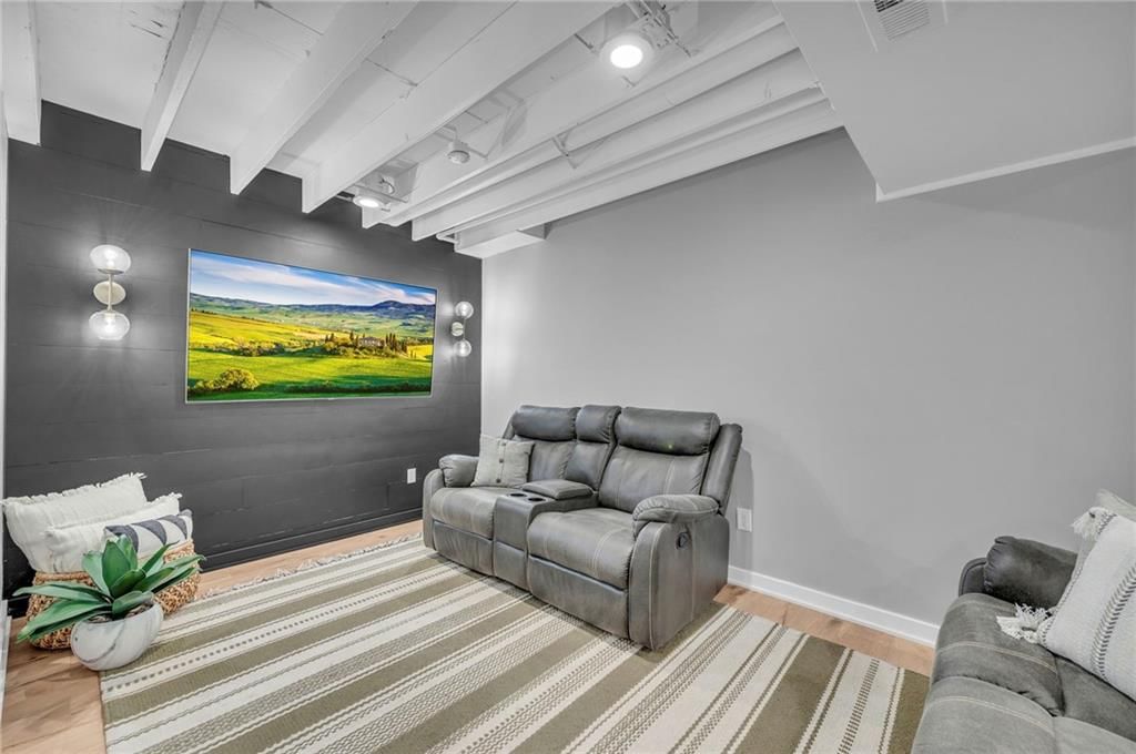 2024 NE Dill Court — photo 15