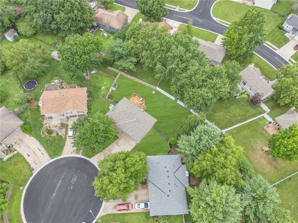 2024 NE Dill Court — photo 26