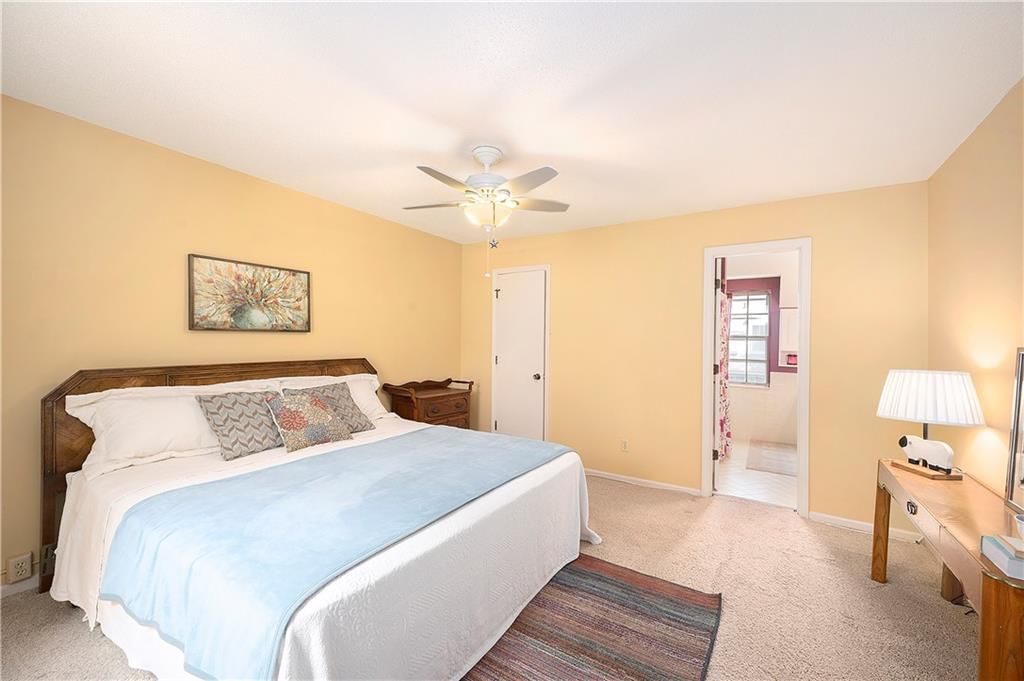 10216 Conser Street — photo 19