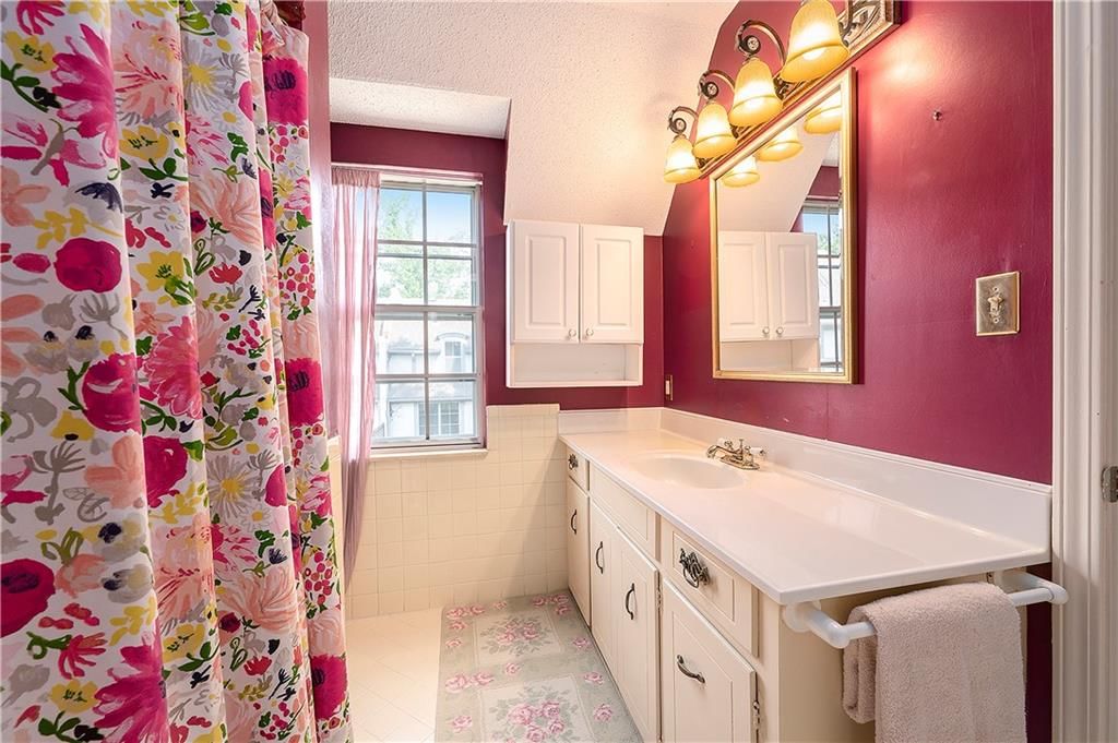10216 Conser Street — photo 23