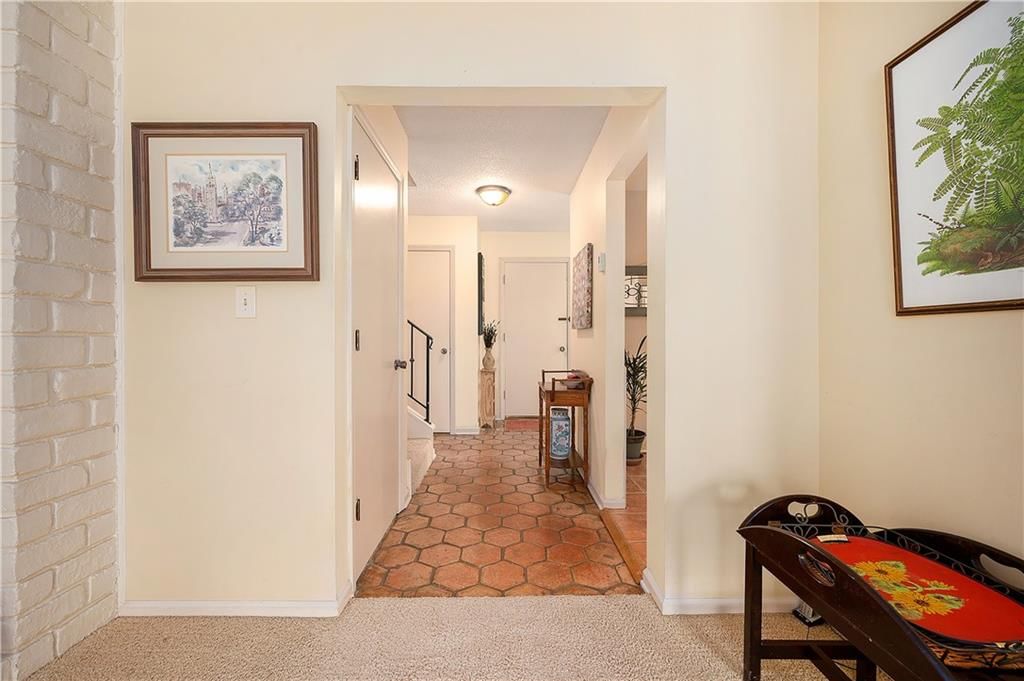 10216 Conser Street — photo 6