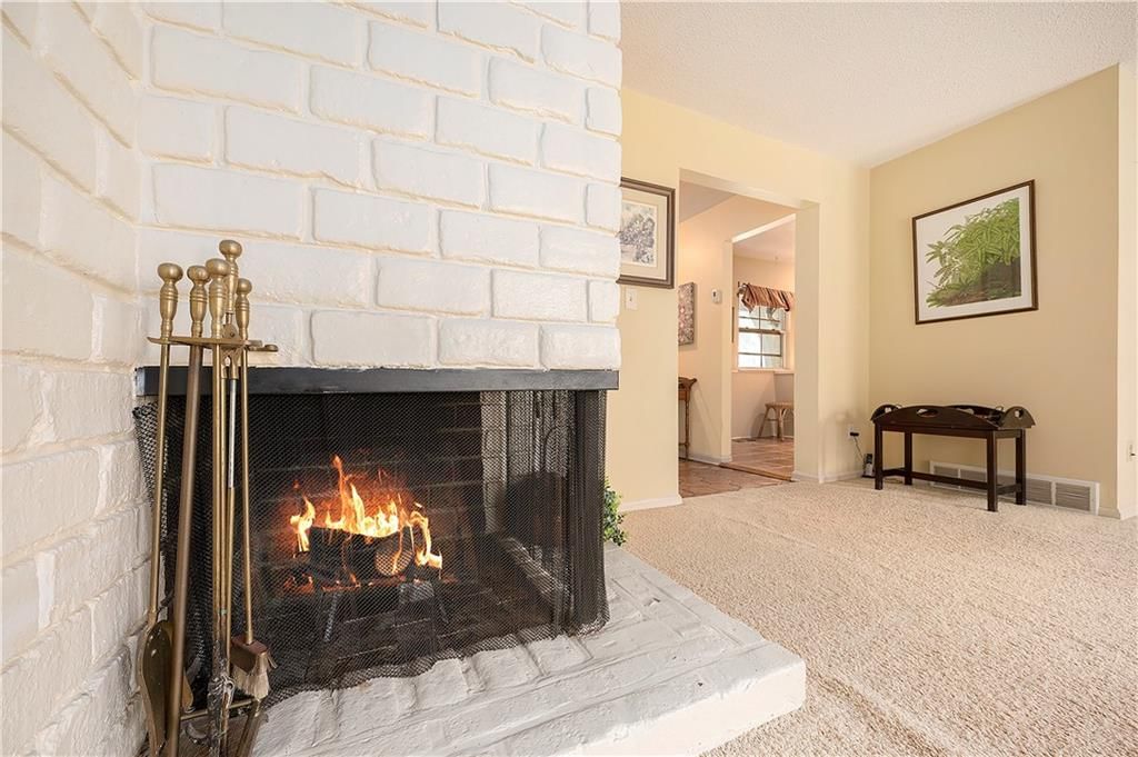 10216 Conser Street — photo 10