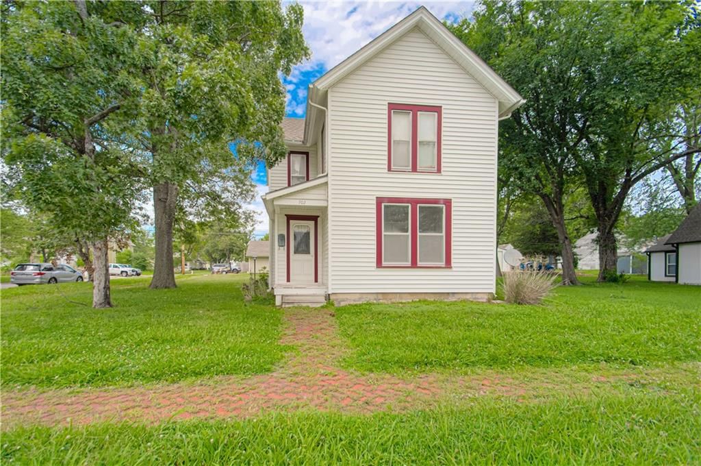 702 E Wea Street — photo 3