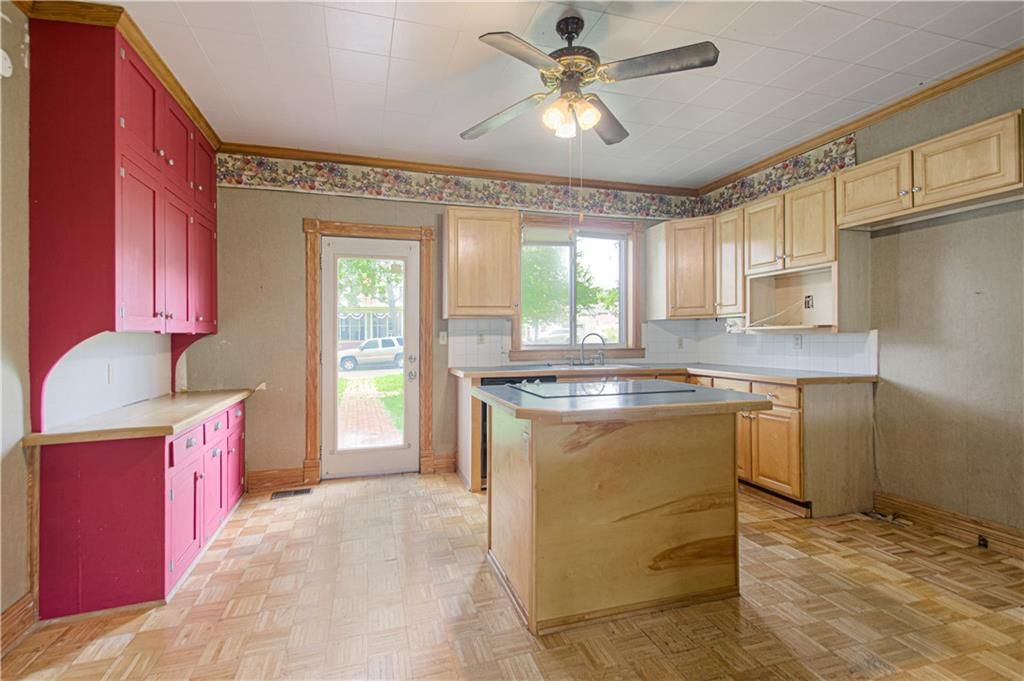 702 E Wea Street — photo 8
