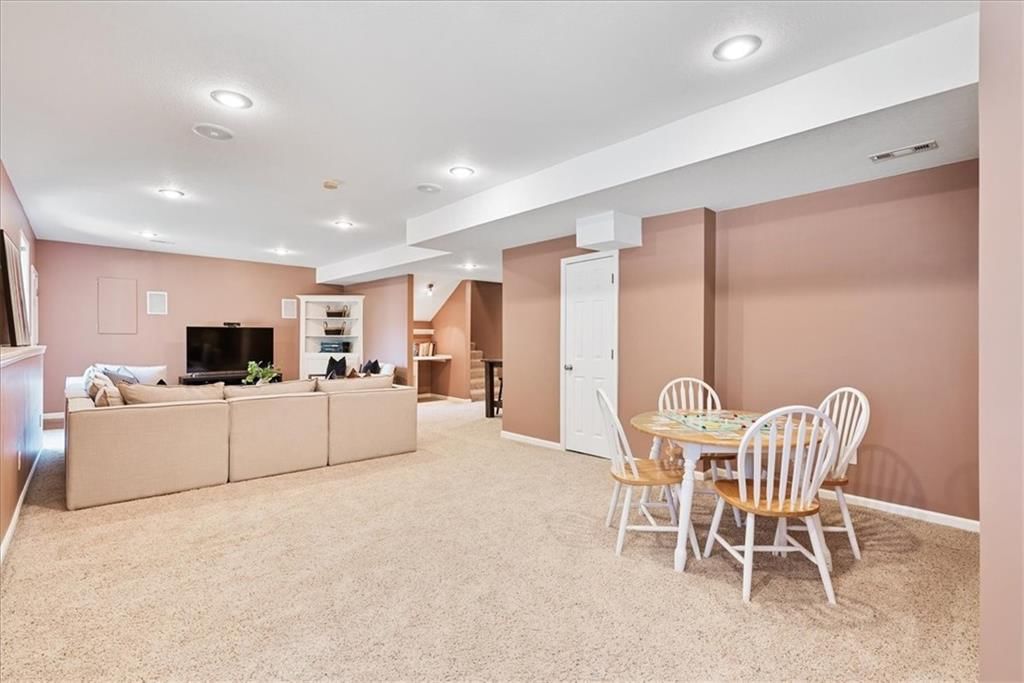 5423 W 161st Terrace — photo 36