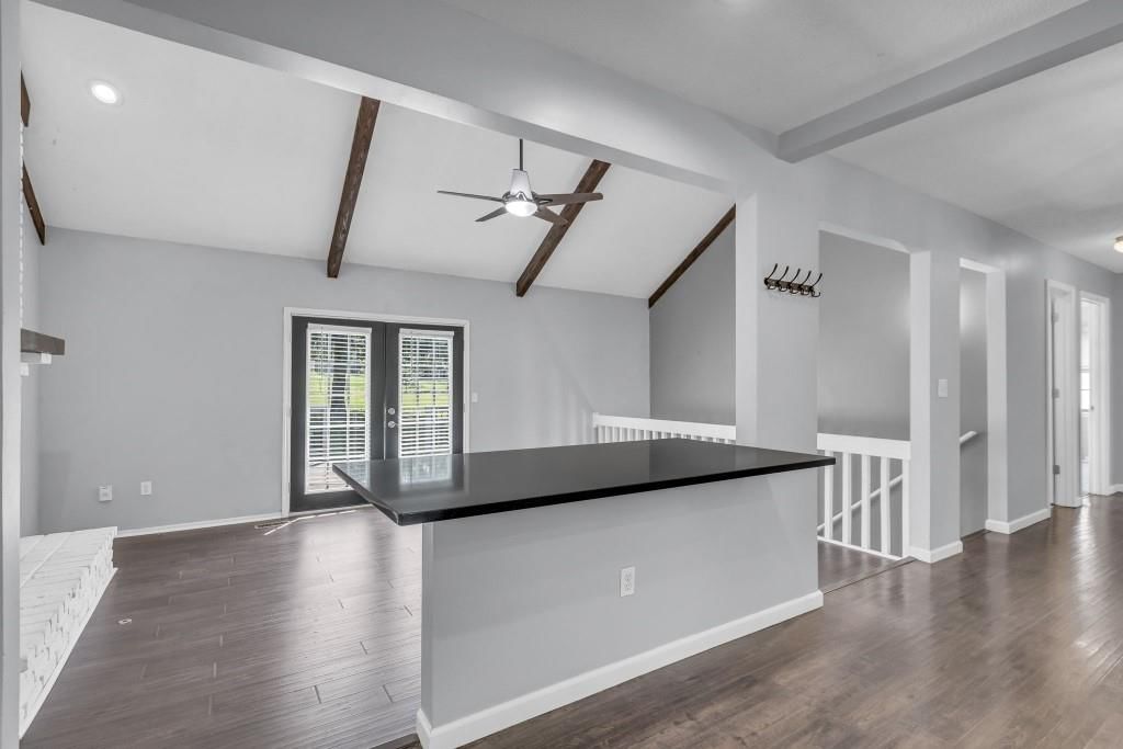 1212 N Cooper Street — photo 14