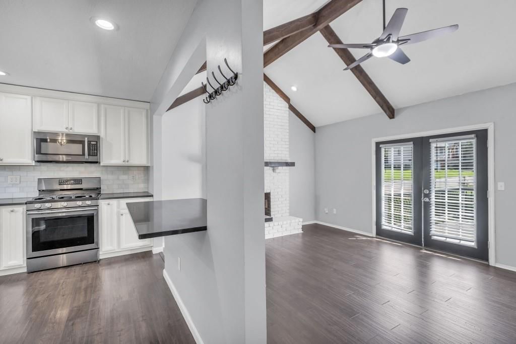1212 N Cooper Street — photo 9