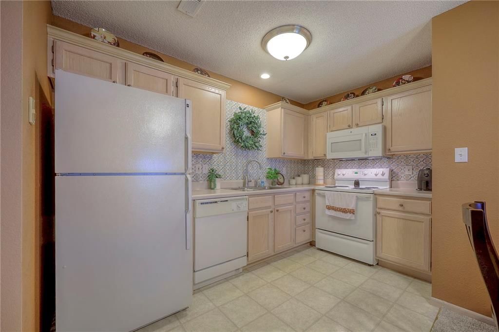 1321 SE Lexington Avenue — photo 10