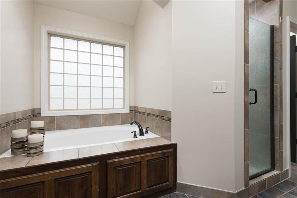 25117 W 83rd Terrace — photo 27