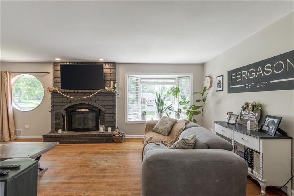 6103 NW Osage Drive — photo 8