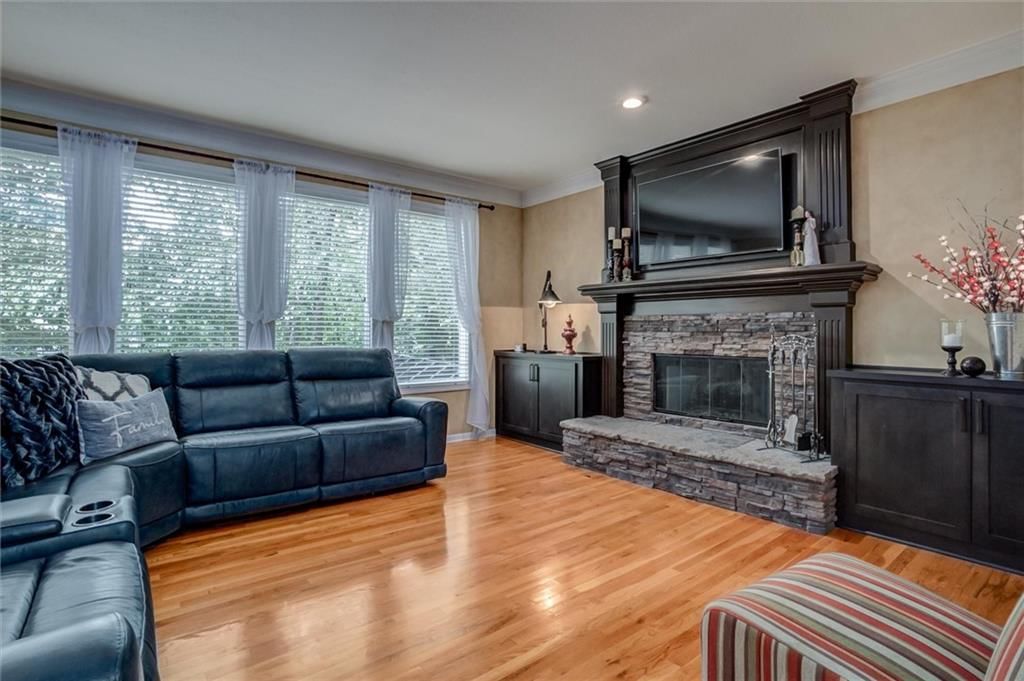 14212 Hadley Street — photo 10
