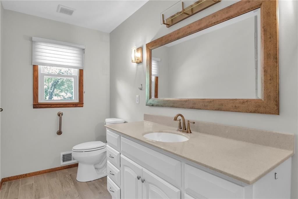 7334 Sycamore Avenue — photo 15