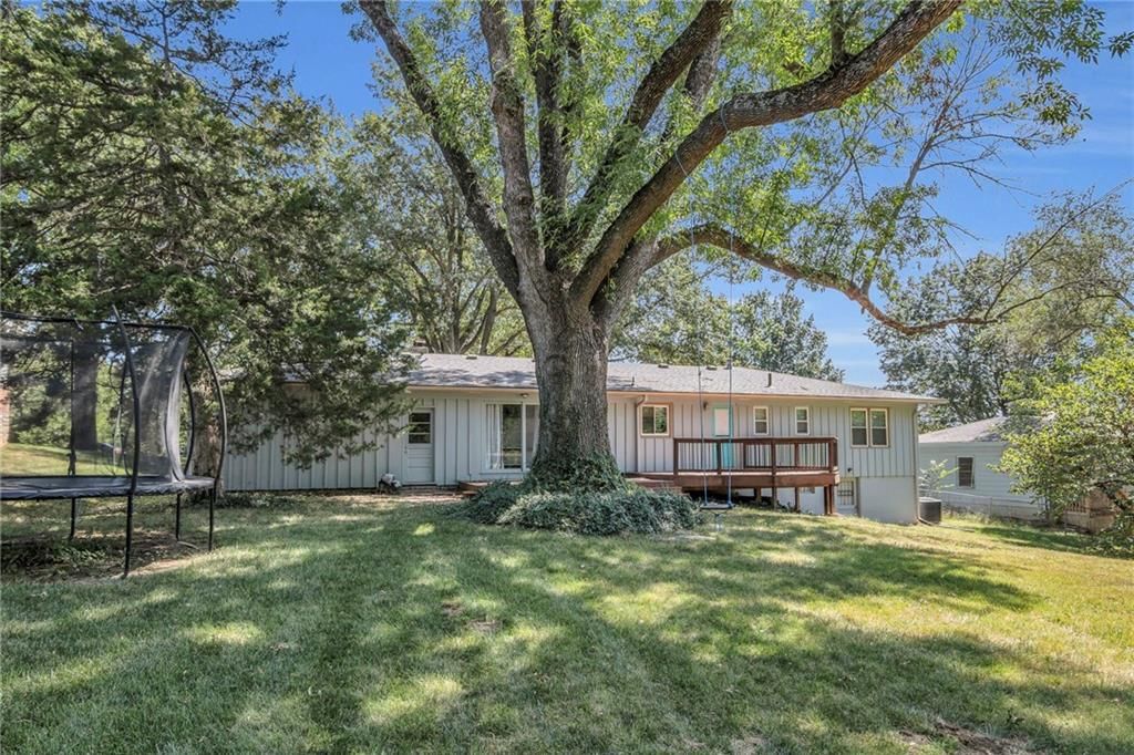 7334 Sycamore Avenue — photo 25