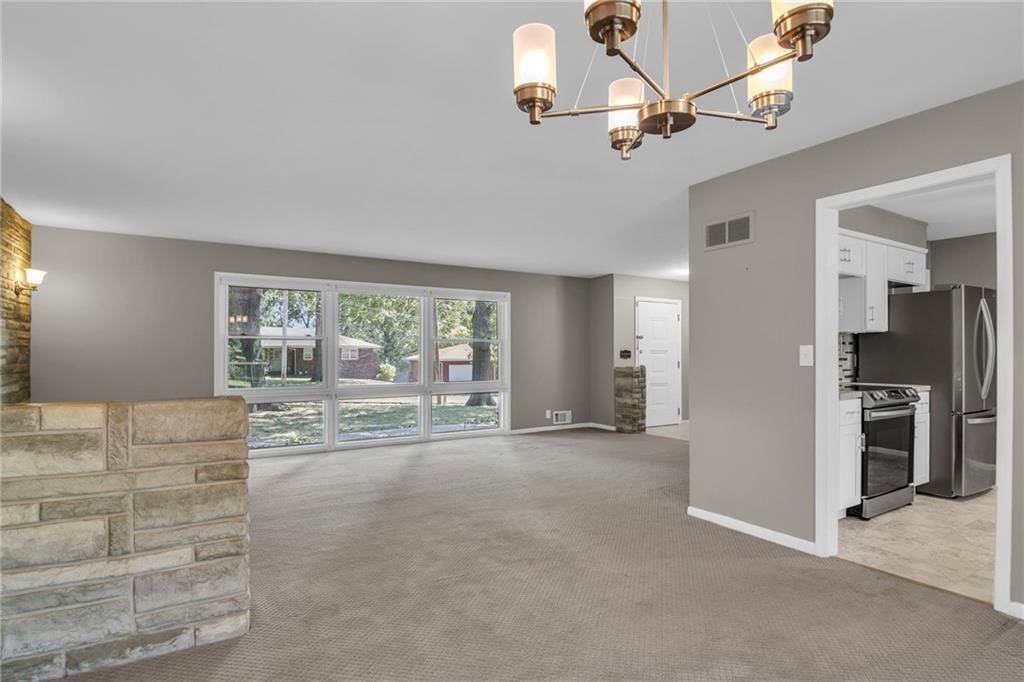 7334 Sycamore Avenue — photo 7