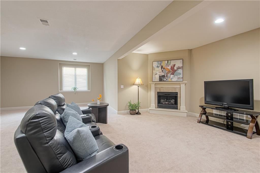 11876 S Carriage Road — photo 29