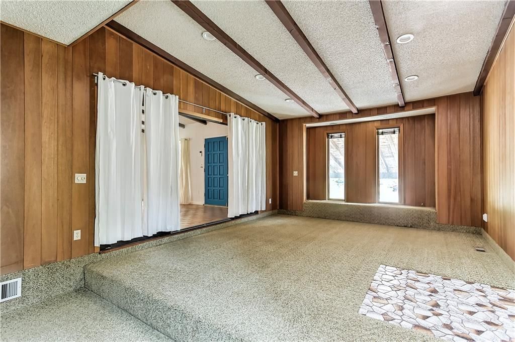 2913 S Santa Fe Road — photo 12