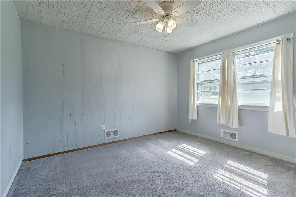 2913 S Santa Fe Road — photo 26